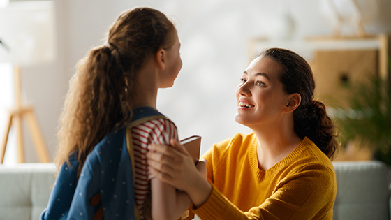 5 maneras en que mi mamá invirtió en mí el Evangelio