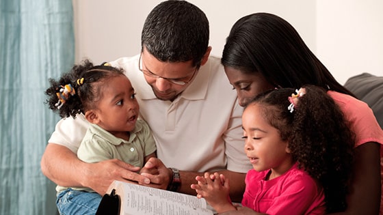 Por qué es importante criar a nuestros hijos en la iglesia local